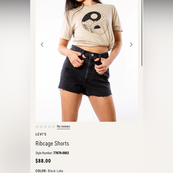 Black Levi’s Denim Short - Picture 2 of 6